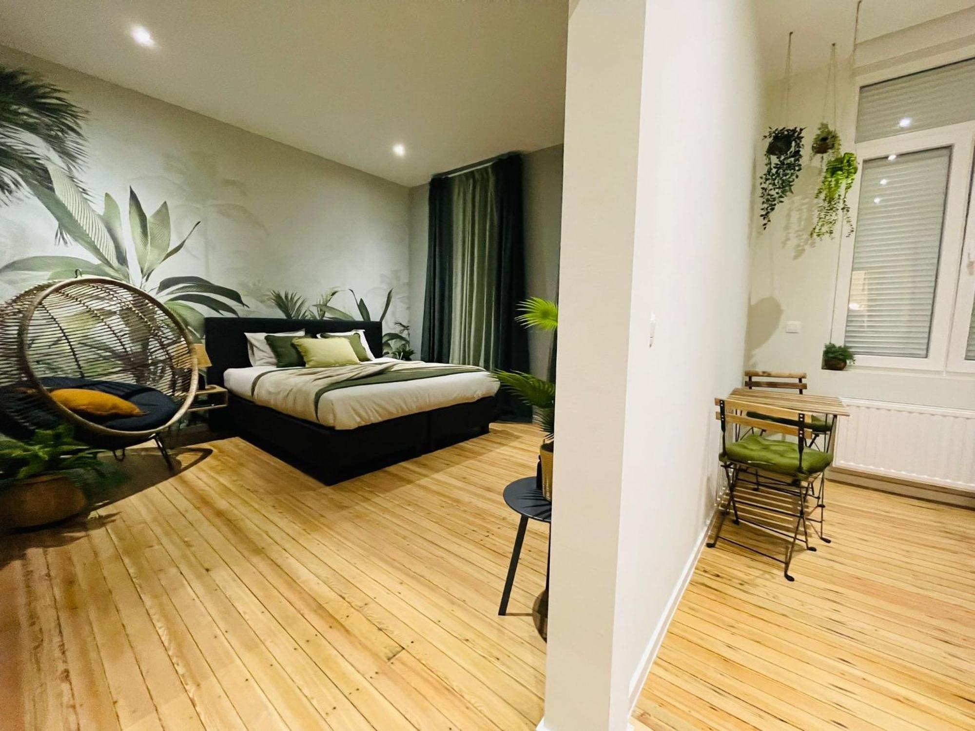 Appartement Exotique Avec Bain Balneo Lutych Exteriér fotografie