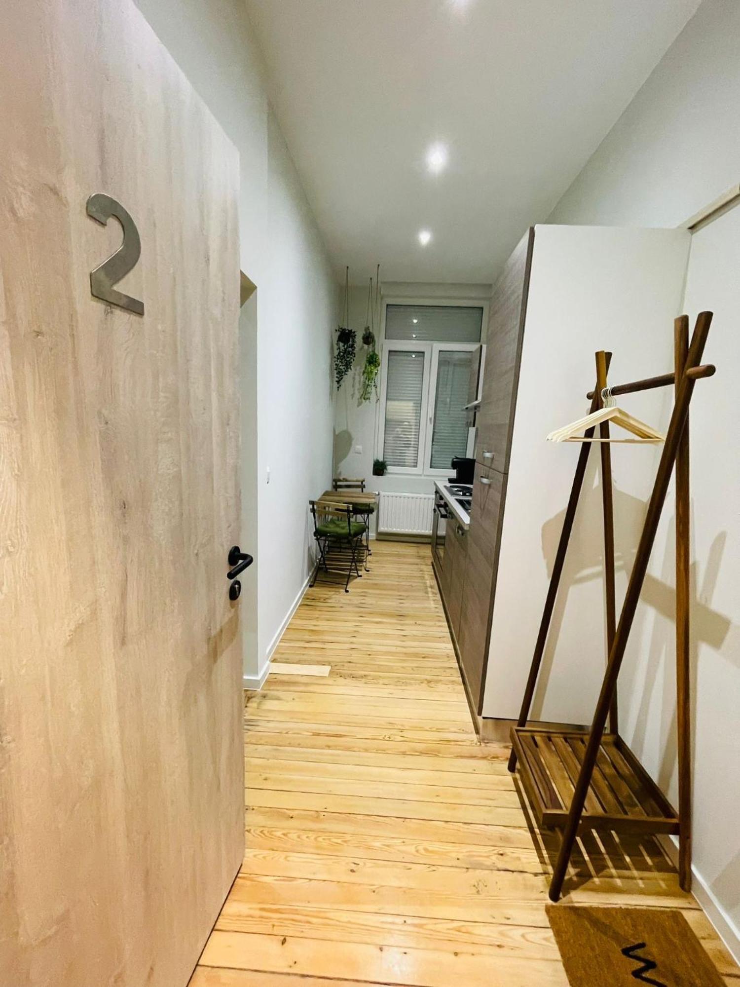 Appartement Exotique Avec Bain Balneo Lutych Exteriér fotografie